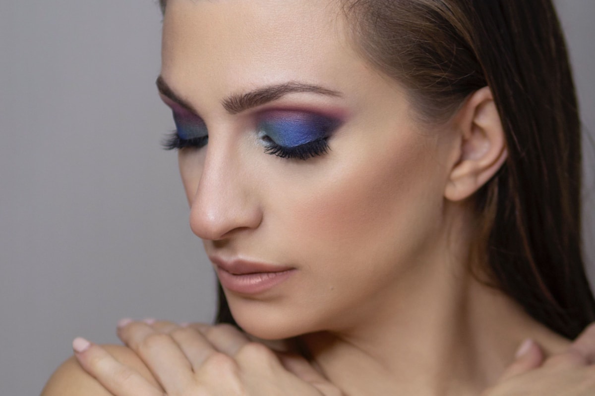 The Best Eyeshadow Stick for Mature Eyes: Top Picks for 2025