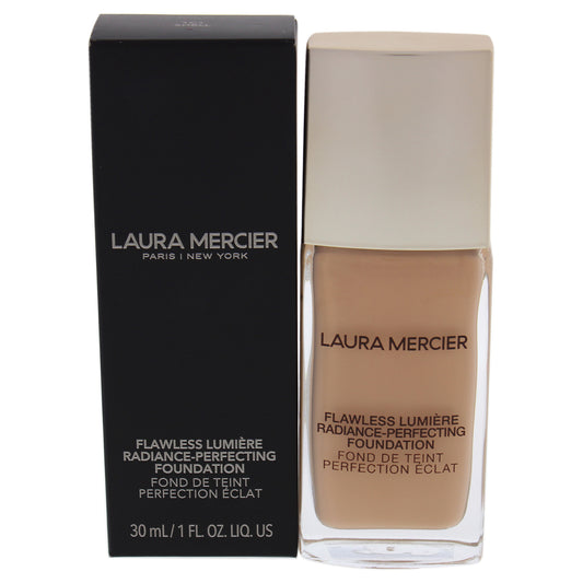 Flawless Lumiere Radiance-Perfecting Foundation