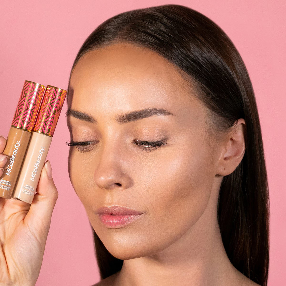 Instant Camouflage and Contour Concealer