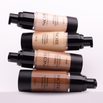 Mattifying Extreme Wear Foundation SPF 15