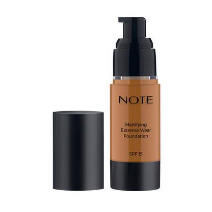 Mattifying Extreme Wear Foundation SPF 15
