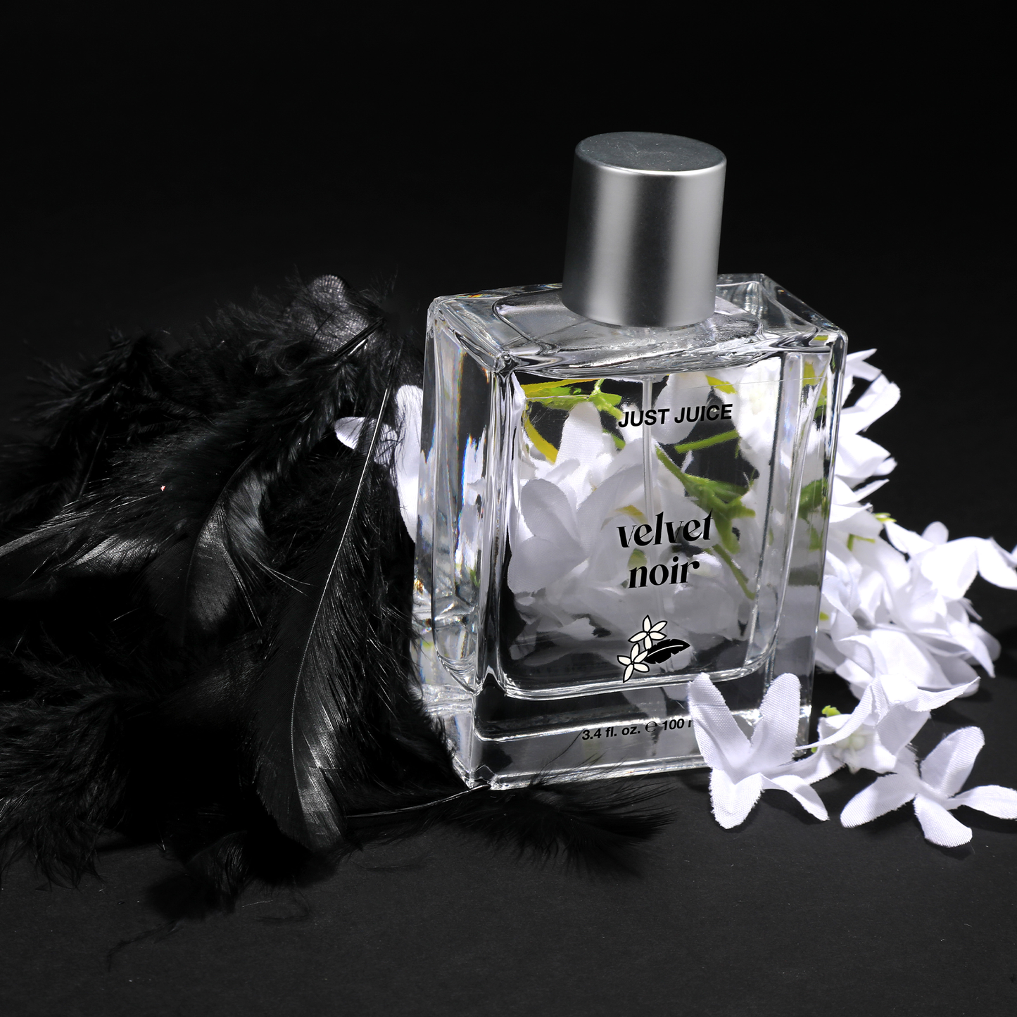 Velvet Noir EDP Spray