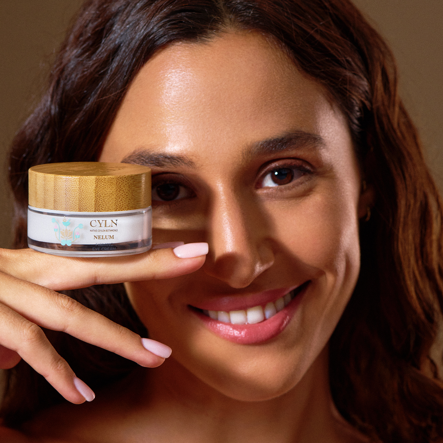 Nelum Firming Eye Cream