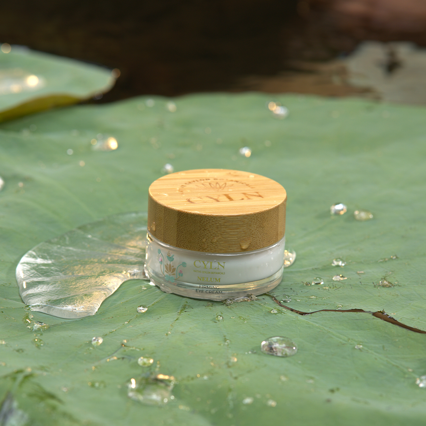 Nelum Firming Eye Cream