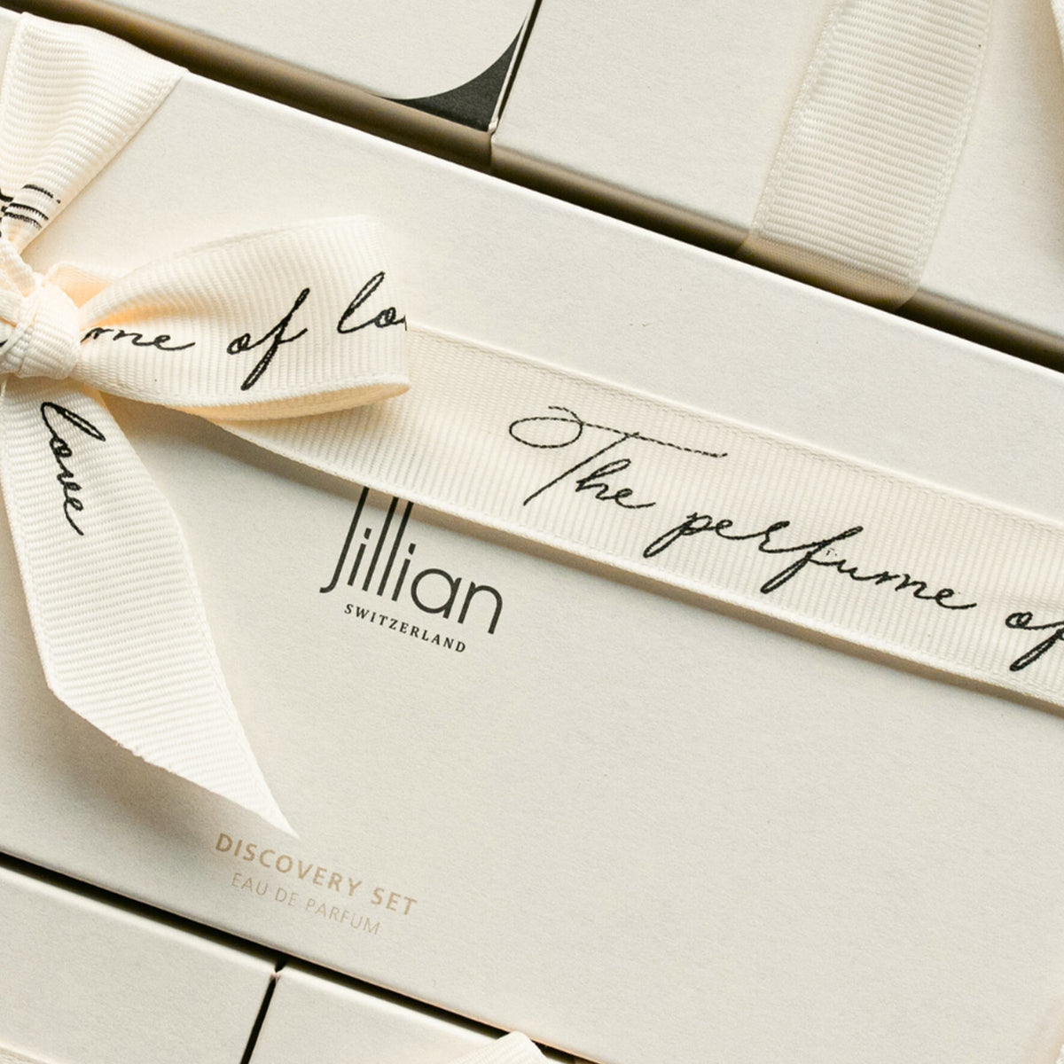 Signature Discovery Gift Set